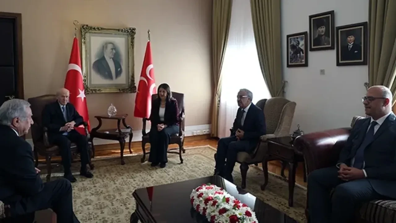 DEM Parti'den MHP lideri Bahçeli'ye ziyaret