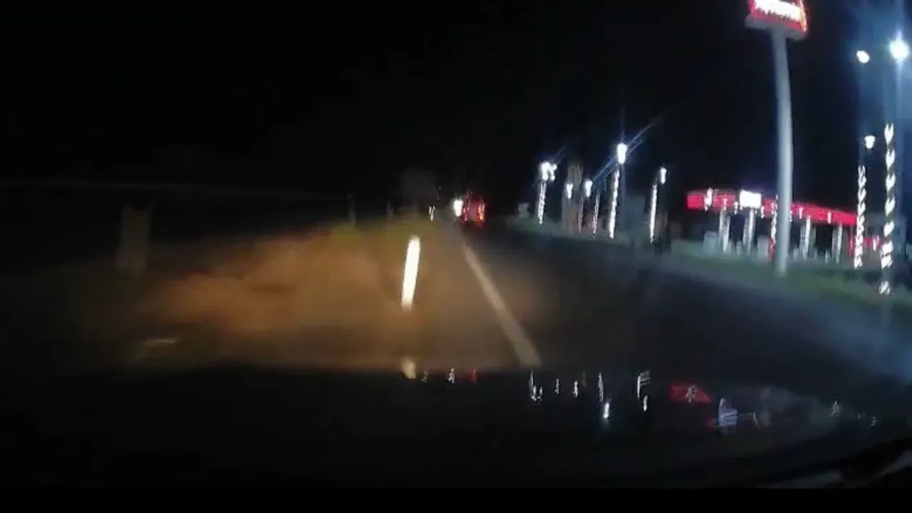 Direksiyon başında uyuya kaldı, facia kıl payı atlatıldı! O anlar kamerada