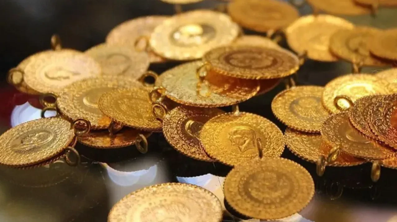 Gram altın için yeni yol haritası: Sefer Şener tarih ve rakam verdi!