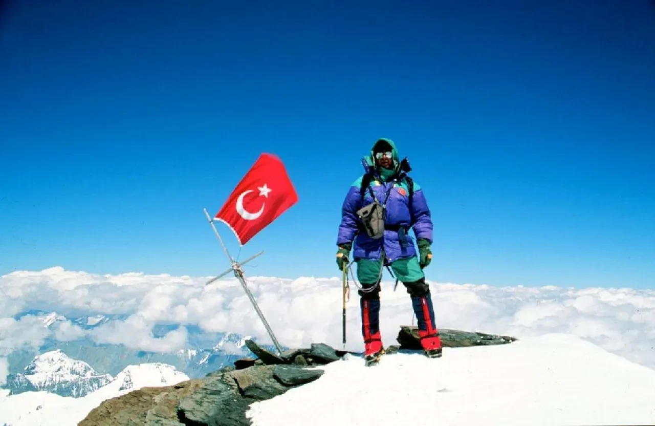 Nasuh Mahruki'nin 15 Temmuz paylaşımına soruşturma: Gözaltına alındı