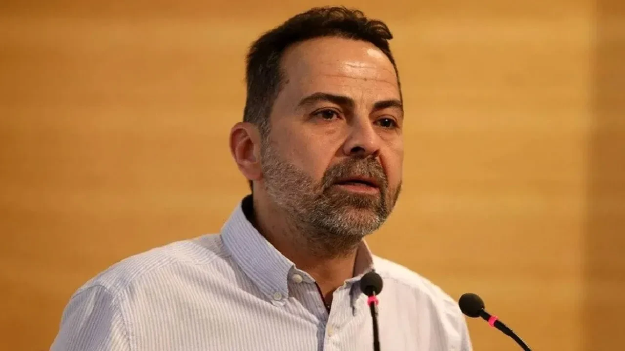 Nasuh Mahruki'nin 15 Temmuz paylaşımına soruşturma: Gözaltına alındı