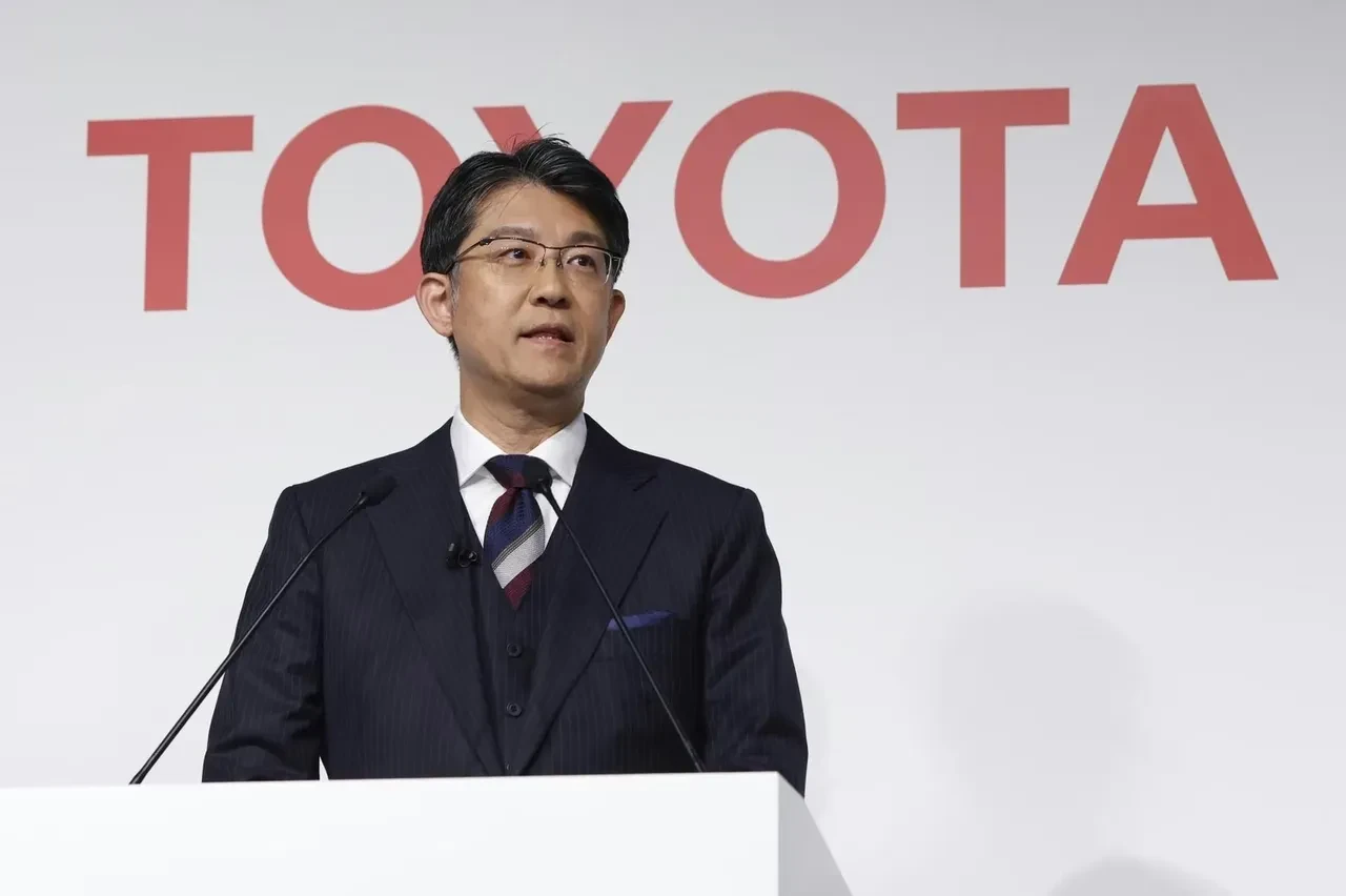 Satışları çakılan Toyota'dan Japon üreticilere tarihi çağrı: "Birleşmezsek hayatta kalamayız"