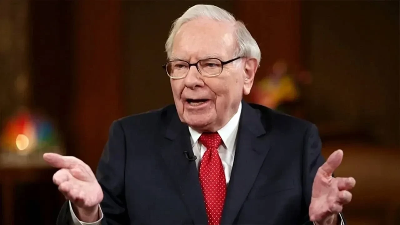 Warren Buffett yatırımcıların en büyük hatasını açıkladı