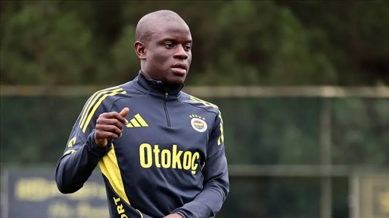 Fenerbahçe'de Greenwood sonrası büyük temizlik! İsmail Kartal kararı verecek: İşte gidecek 14 yabancı