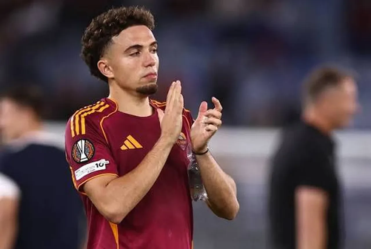 Fenerbahçe'den orta sahaya sürpriz transfer! Kante gidiyor, Roma'nın yıldızı geliyor