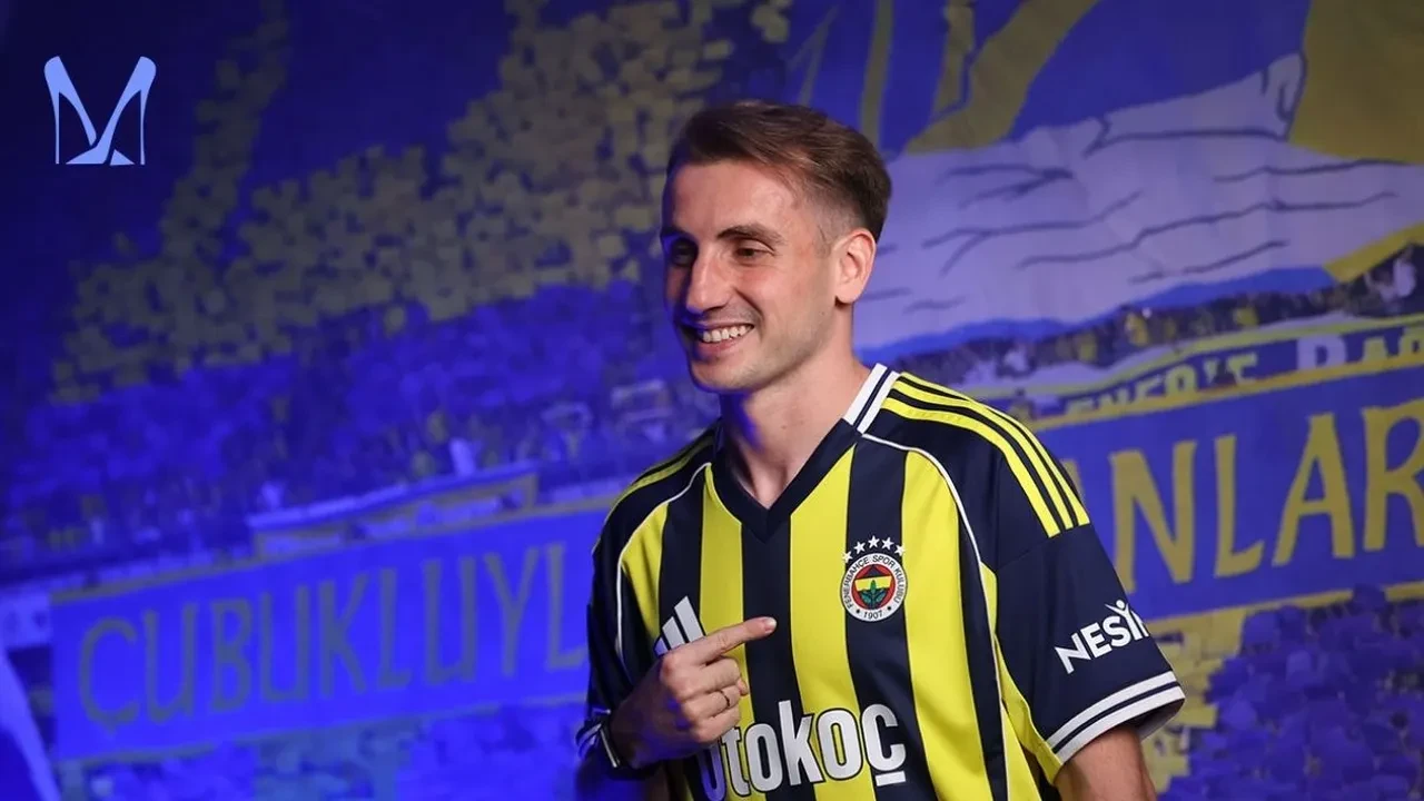 Kerem Aktürkoğlu ve Ceren Aktürkoğlu'ndan kızları Eflin'e masalsı karşılama! Hastane odası beğeni topladı