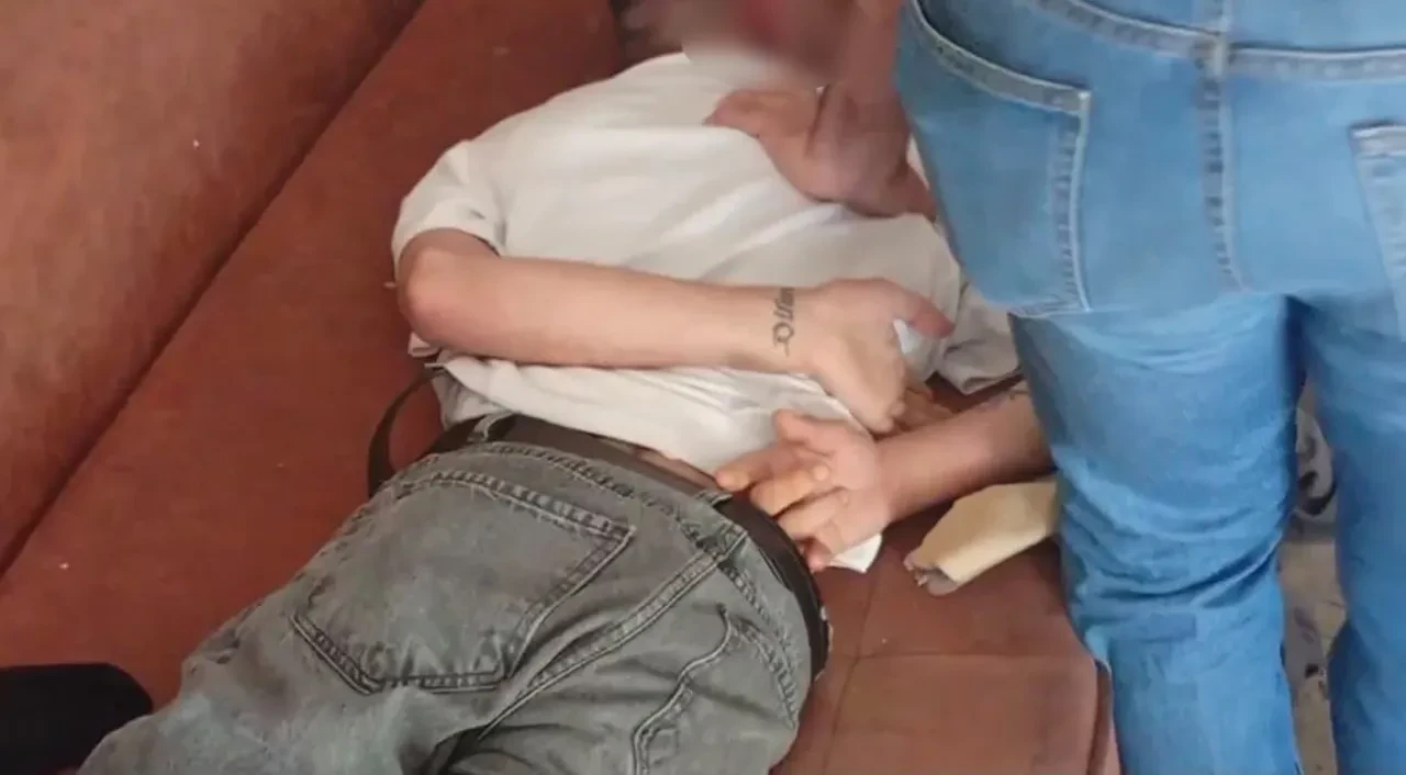 İş yerini benzin döküp kundaklayanlara eş zamanlı operasyon: 5 şüpheli gözaltında