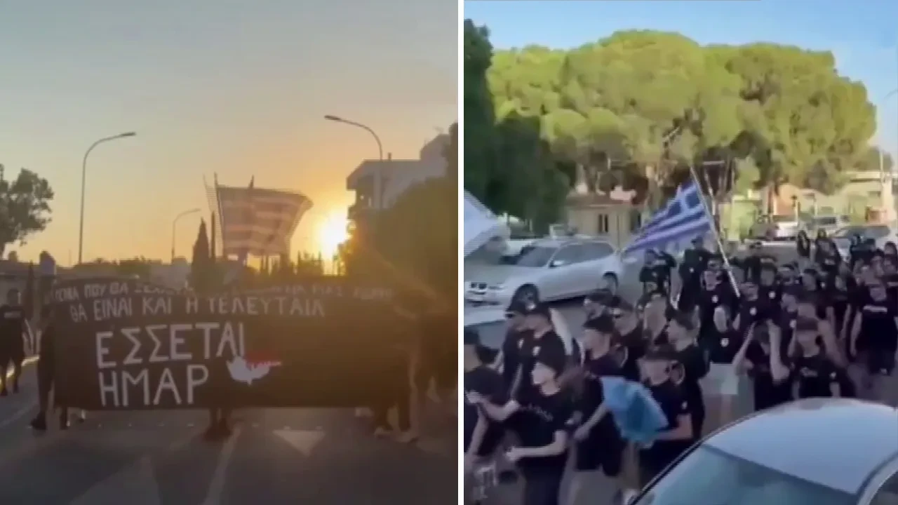 Güney Kıbrıs Rum Yönetimi'nde provokatif gösteri! Türkler aracının kapısını kilitleyerek bekledi