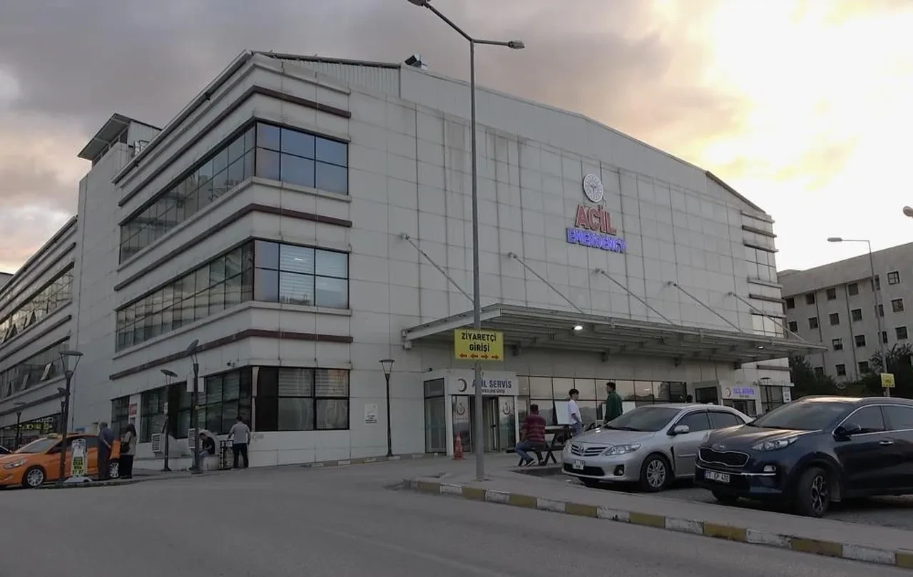 Kastamonu'da 2 yaşındaki çocuk 7. kattan düşerek hayatını kaybetti