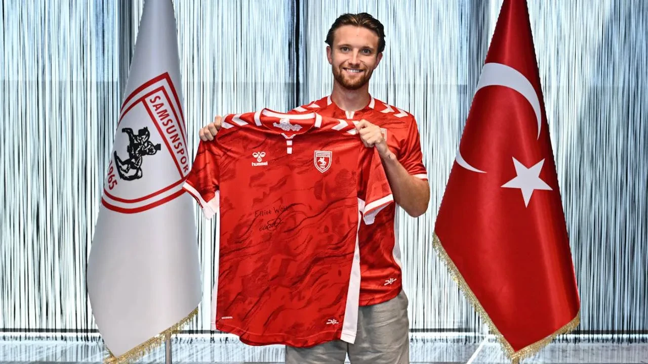 Samsunspor, İskoçyalı yıldızı kadrosuna kattı! Kırmızı-beyazlılar, Elliot Watt ile sözleşme imzaladı