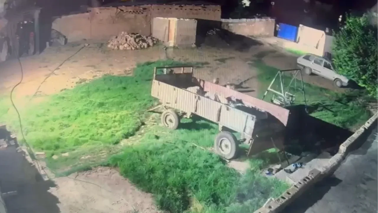 AK Partili Belediye Meclis Üyesi İbrahim İdilkurt'un evine saldırı