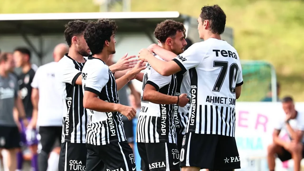Beşiktaş'ta flaş ayrılık! Büyük umutlarla gelmişti: Süper Lig ekibine gitti