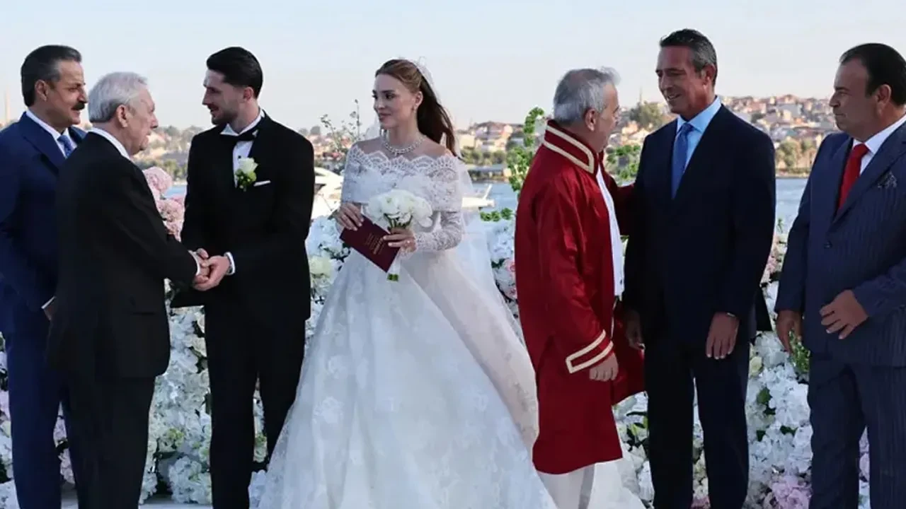 İsmail Yüksek ve Esen Matraş düğününden özel anlar! Ablalarının paylaşımı çok konuşuldu