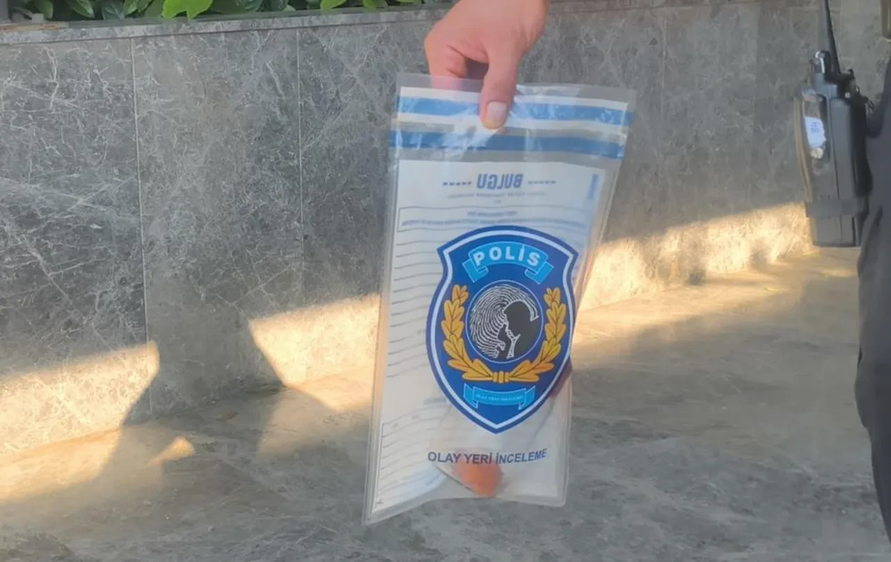 Kapısına 'rahatsız etmeyin' yazısı asmıştı: Süit otelde ölü bulunan gencin odasından tehlikeli kimyasal madde çıktı