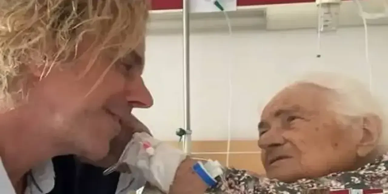 Soner Arıca'dan yürek burkan veda! Kadir İnanır ve annesi için söyledi, gözyaşlarına boğuldu