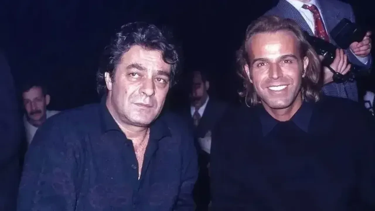Soner Arıca'dan yürek burkan veda! Kadir İnanır ve annesi için söyledi, gözyaşlarına boğuldu