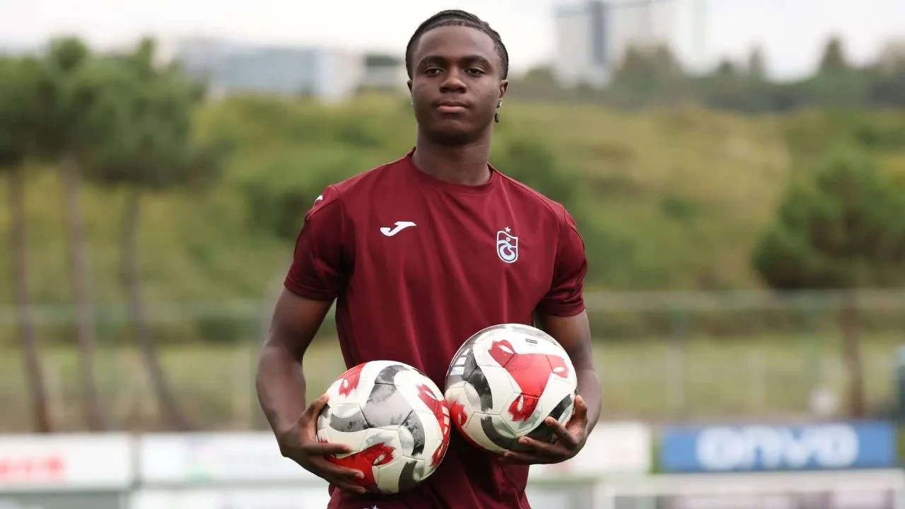 Trabzonspor, Oulai'yi Fiorentina'ya sattı! Dev bonservis geliri açıklandı