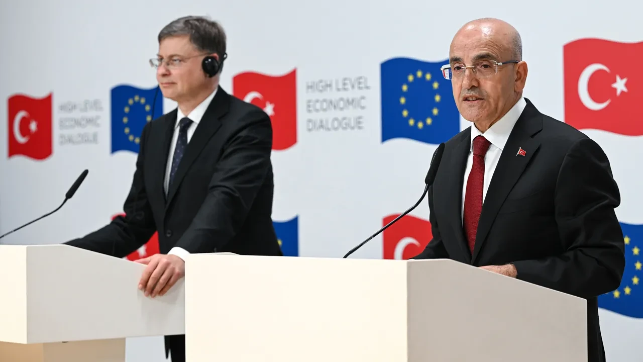 Bakan Şimşek'ten Gümrük Birliği Anlaşması için AB'ye çağrı: Modernizasyonu stratejik gereklilik