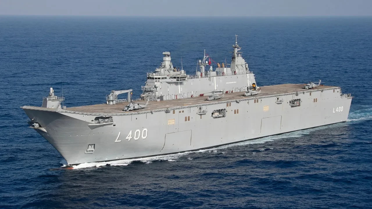 Dünyada eşi benzeri yok: NATO, Türk savaş gemisi TCG Anadolu'yu 'eşsiz' ilan etti