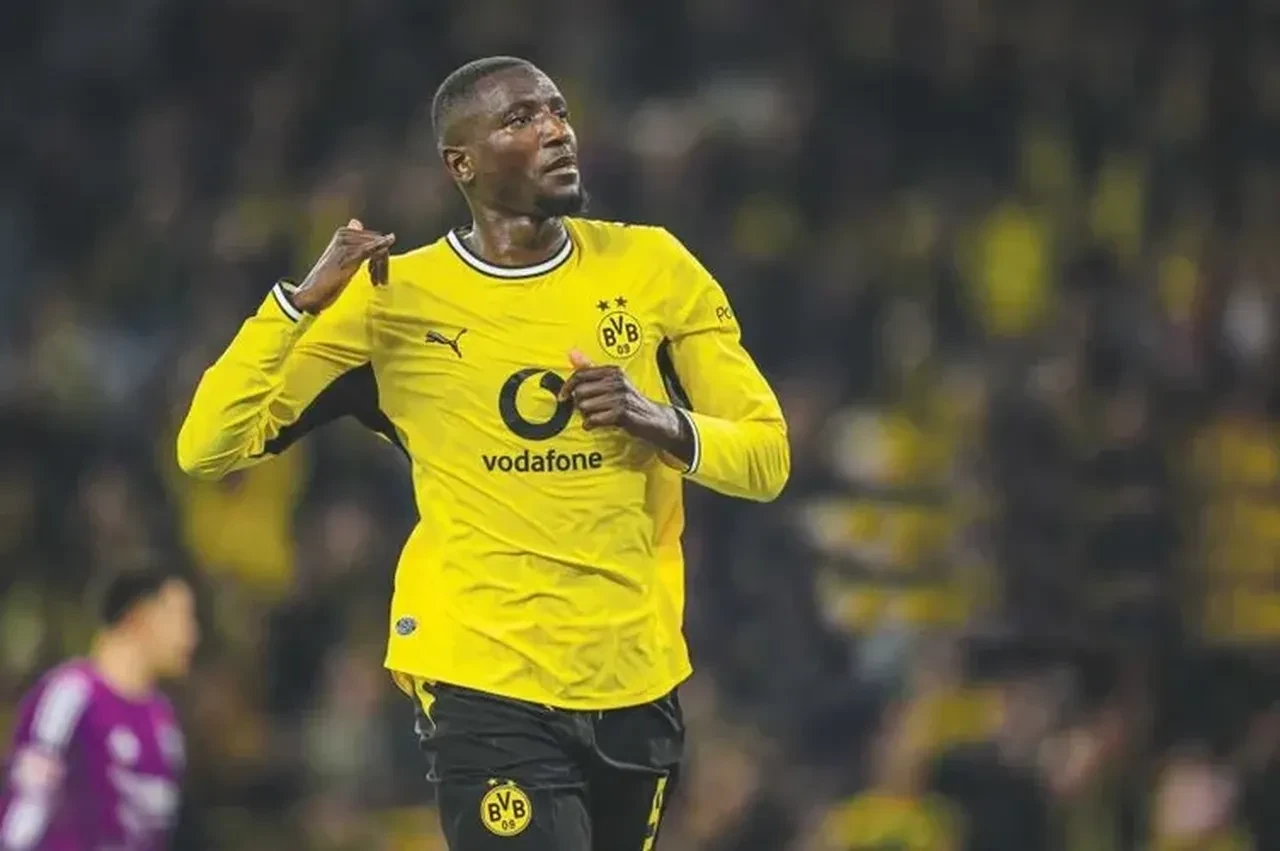 Fenerbahçe'de transfer alarmı! Vedat Muriqi'ten gelen şok haber sonrası iki dünya yıldızına kanca