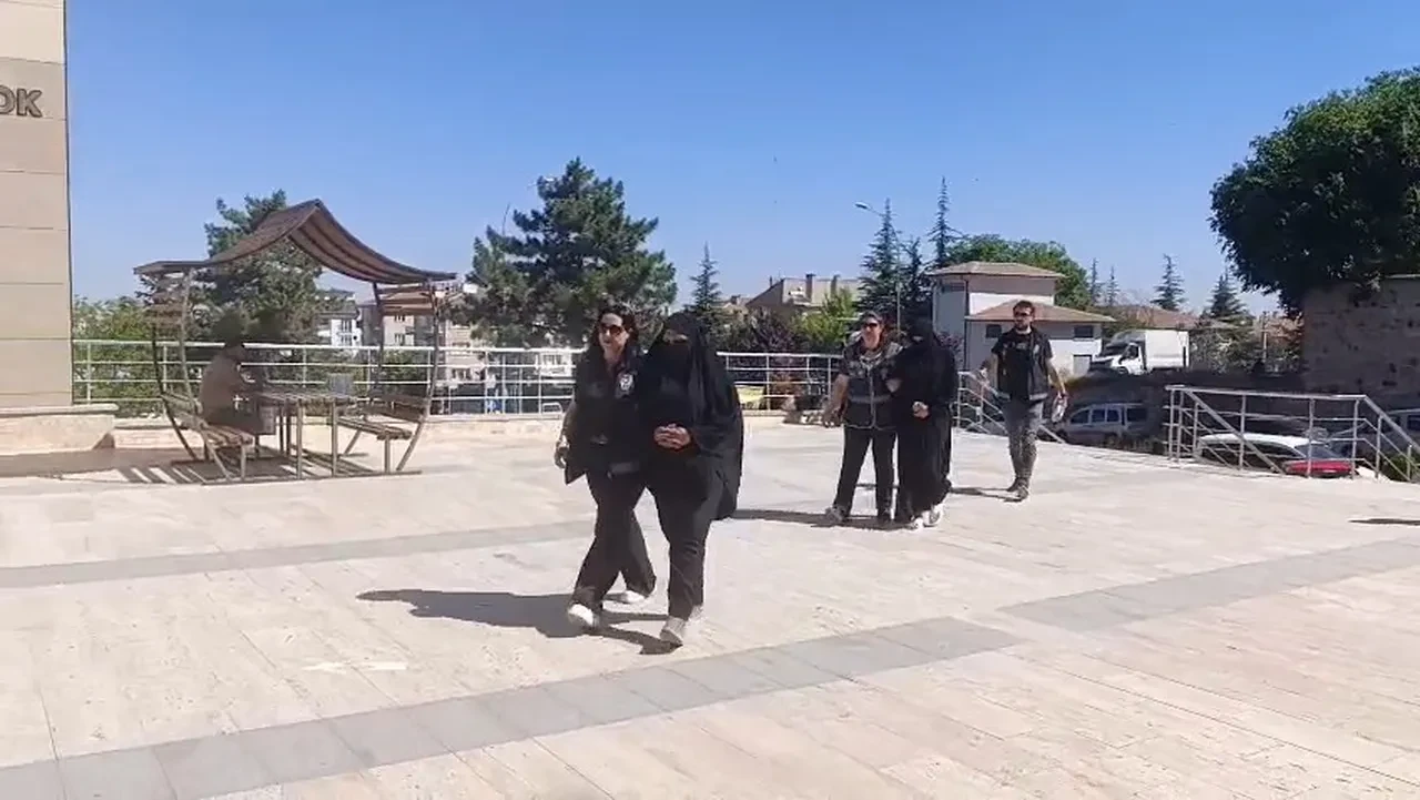 Sahte gelinden evlilik vaadiyle vurgun! Damadı 1 milyon lira dolandırdı, görüntüler ortaya çıktı