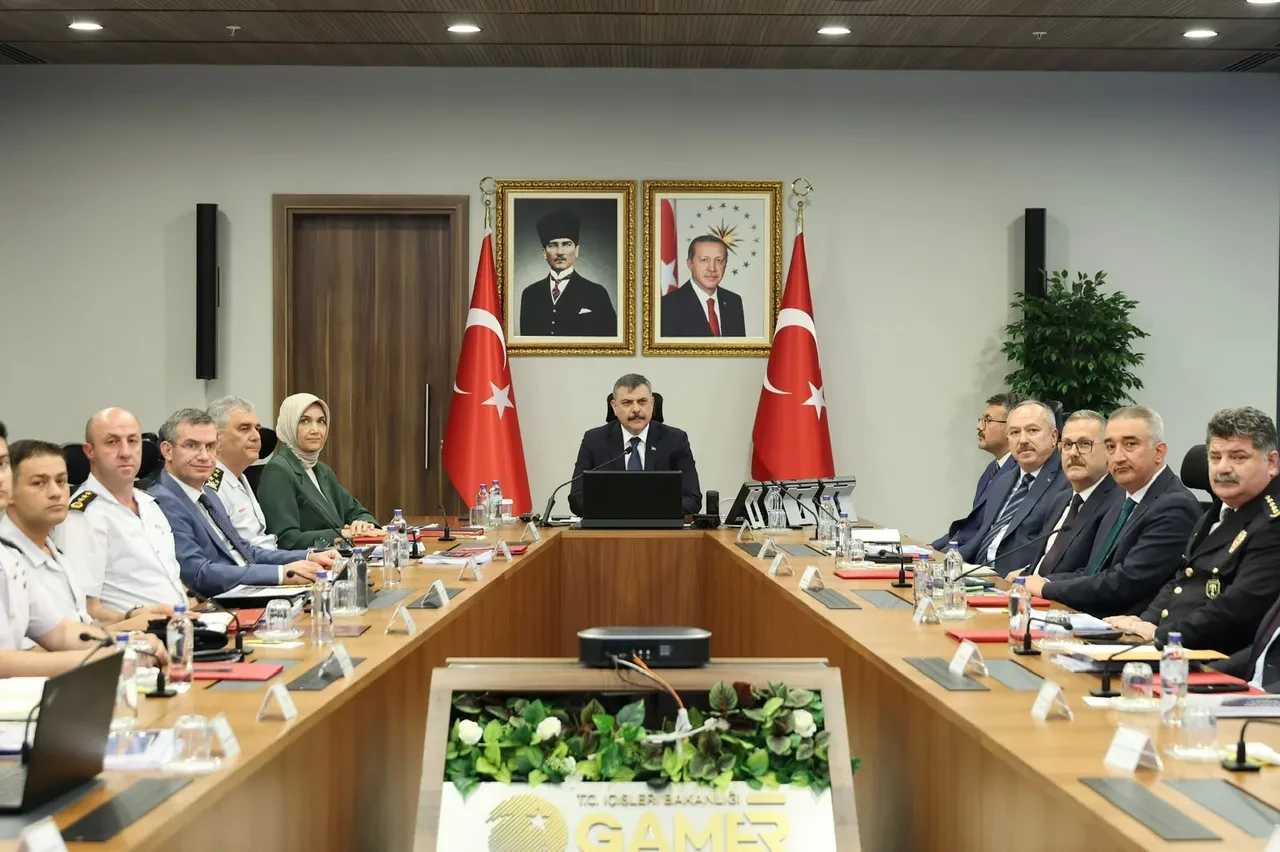 Bakan Çiftçi'den siber örgütlere net mesaj: Dijital damarlar kurutulacak