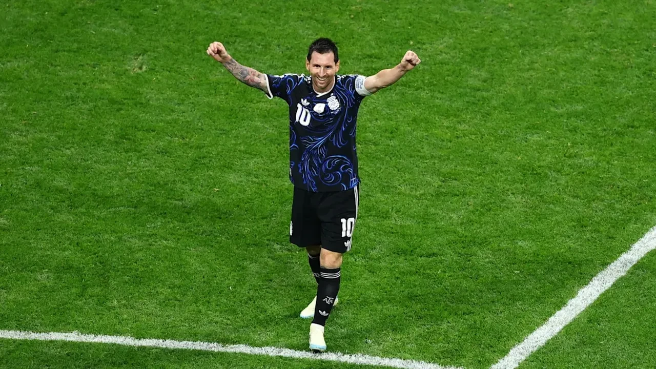 Dünya Kupası'nda Messi, yaşıyla tarihe geçti