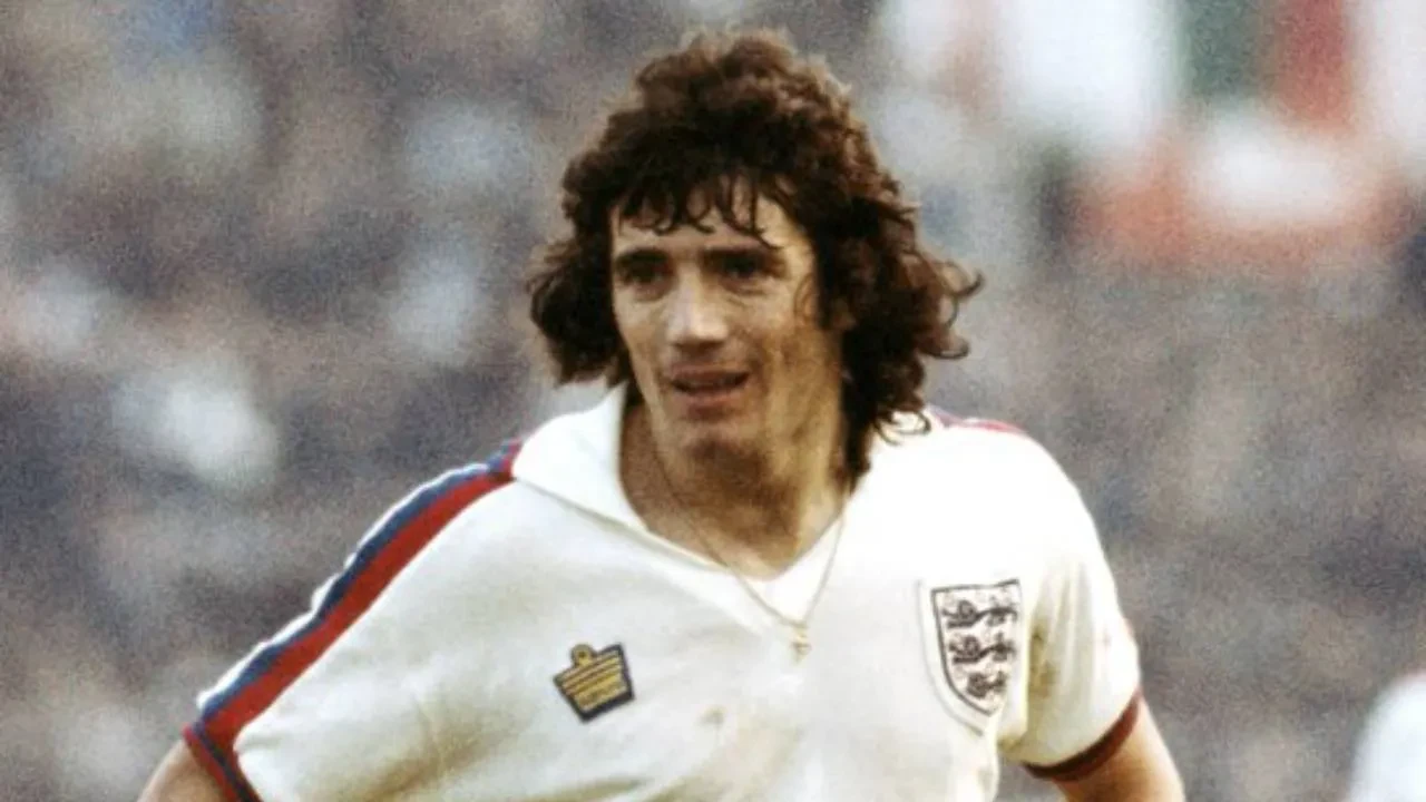 Eski ünlü futbolcu hayatını kaybetti! Kevin Keegan'ın ölümü futbolseverleri yasa boğdu