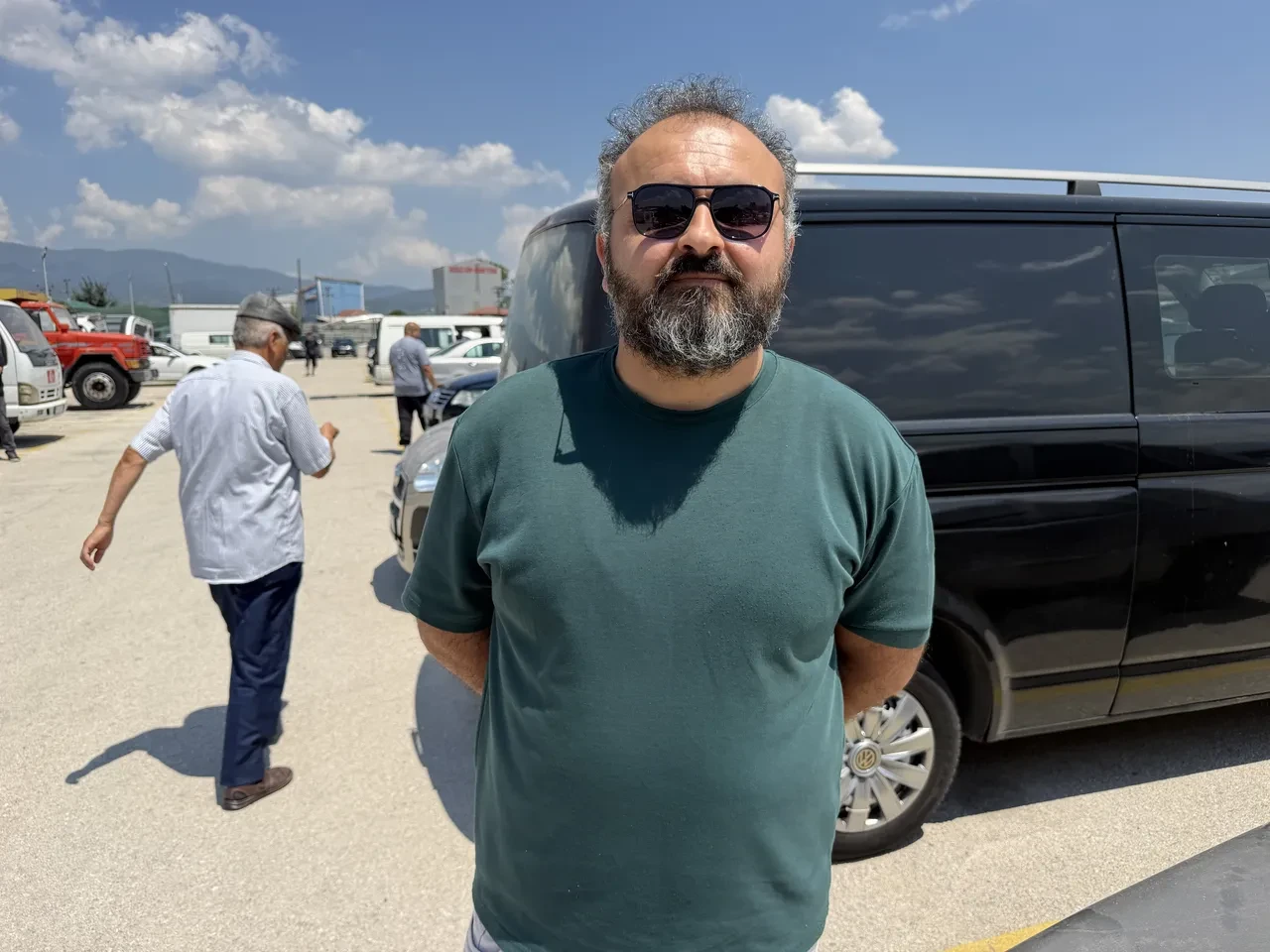 İkinci el araç pazarı sessizliğe büründü: Satıcı var, alıcı yok