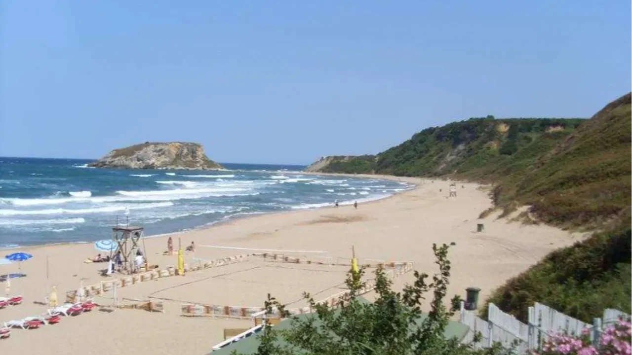 İstanbul'un deniz suyu en temiz plajları belli oldu: İşte gönül rahatlığıyla yüzebileceğiniz 67 lokasyon