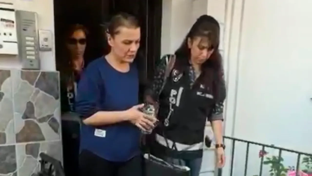 İzmit Belediye Başkanı Fatma Kaplan Hürriyet'in, gözaltına alındığı görüntüleri ortaya çıktı
