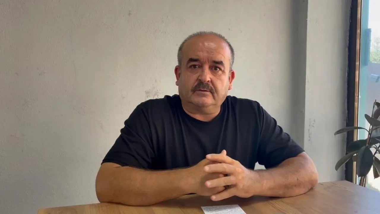 Tekel bayii açılışında imama dua okutup kurban kestiler