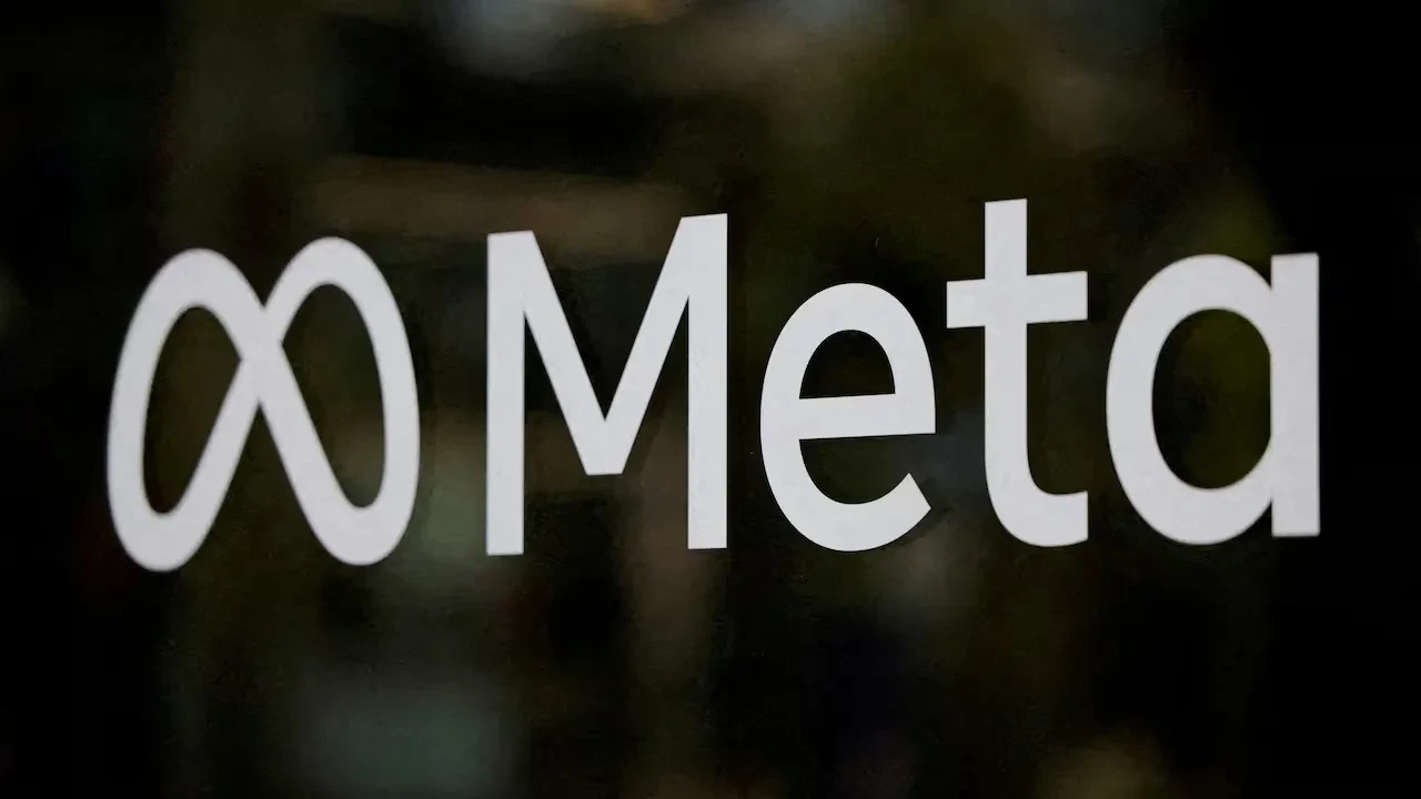Telefonunuz artık sizi resmen dinleyecek: Meta şimdi de sesini takip edecek