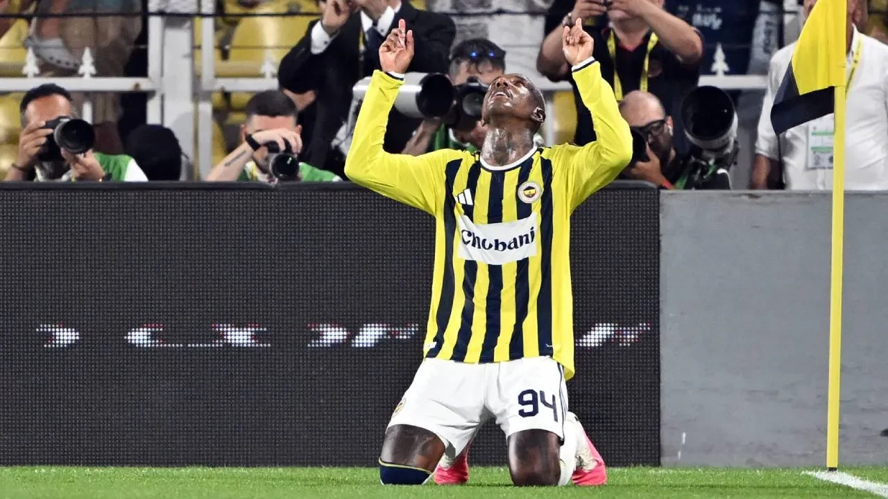 Fenerbahçe, Gornik Zabrze'yi tek golle geçti! Sarı-lacivertliler turun kapısını araladı