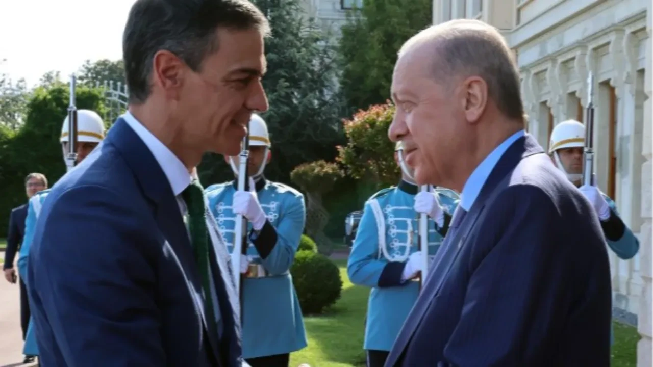 Cumhurbaşkanı Erdoğan'dan Sanchez'e Dünya Kupası tebriği: İspanya ve Filistin tebrikleri
