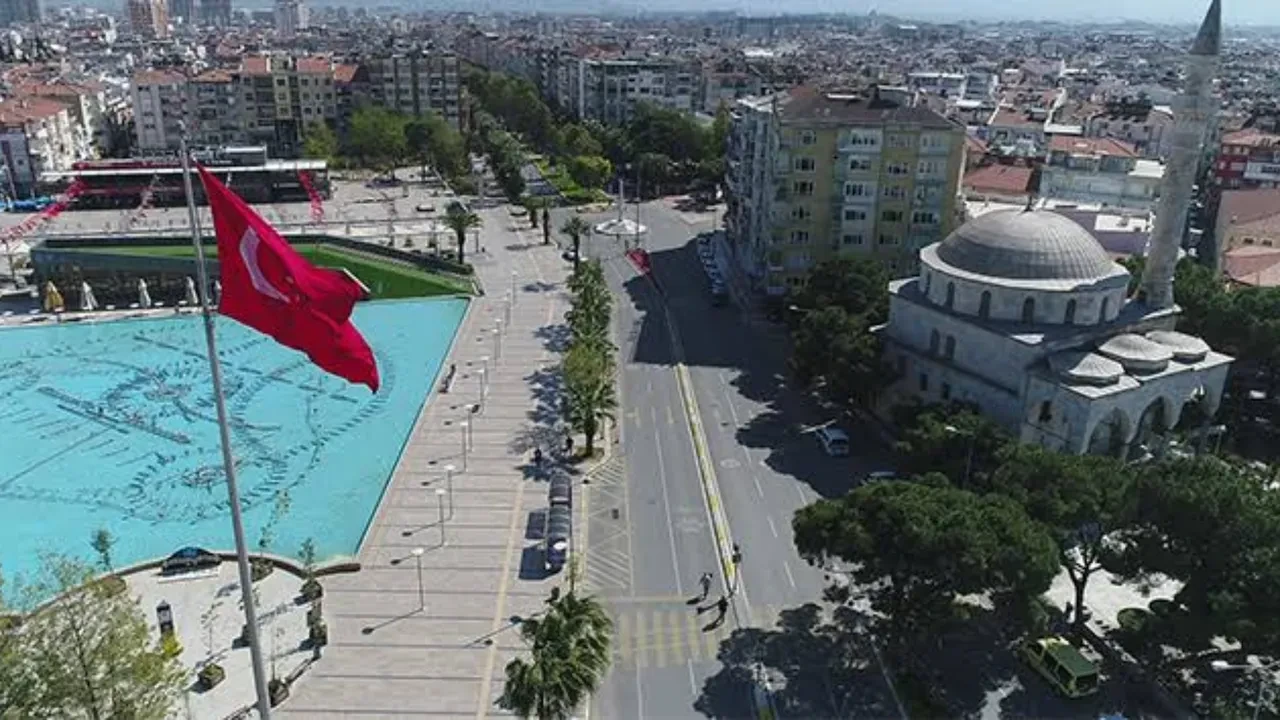 Dev çekirgeler hangi illerde görüldü? Halkı paniğe sürüklediler! İşte dev çekirgelerin görüldüğü şehirler