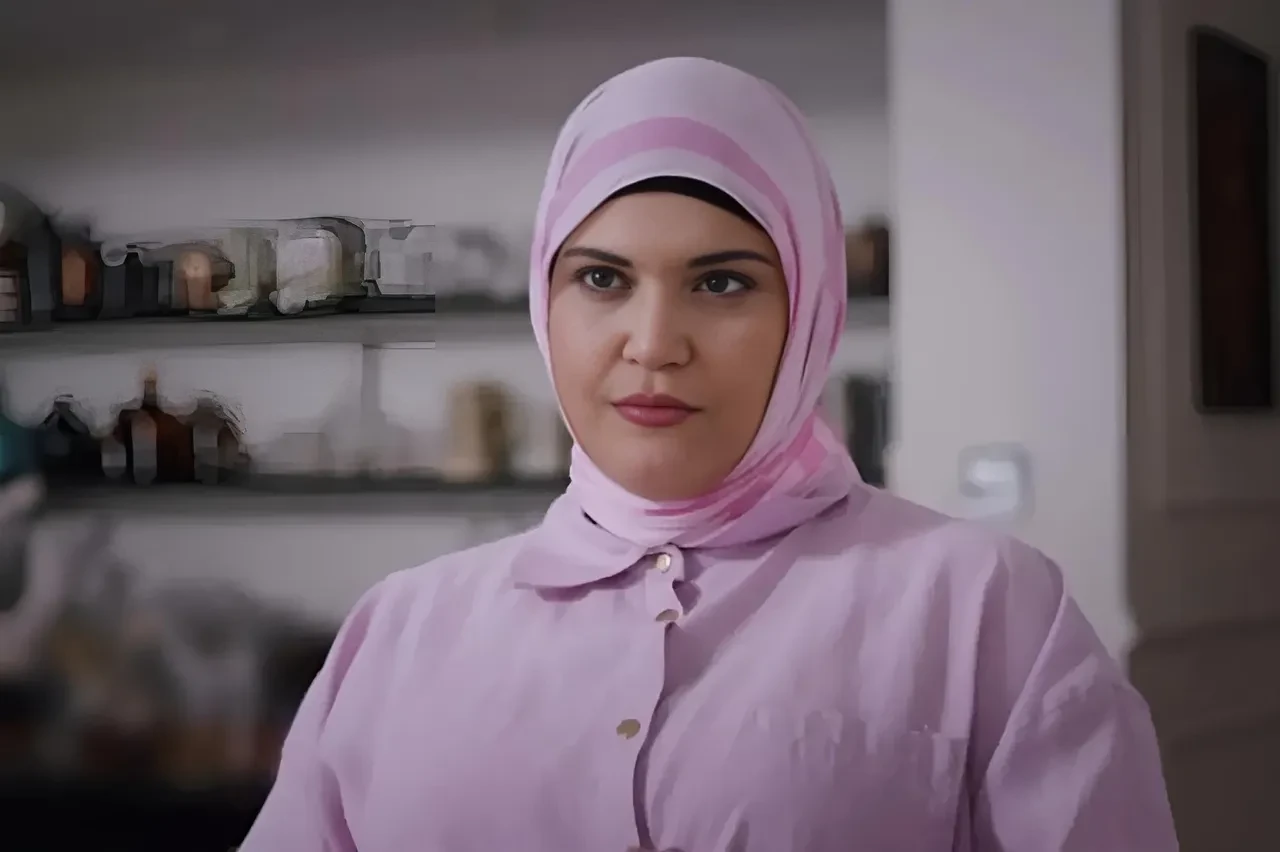Feyza Civelek bulutların üzerinde uçtu! 4000 metre yükseklikte nefes kesen anlar