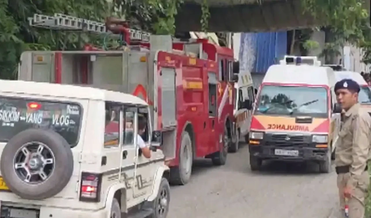 Hidroelektrik santrali tünelinde patlama! Hindistan'daki olayda çok sayıda ölü var