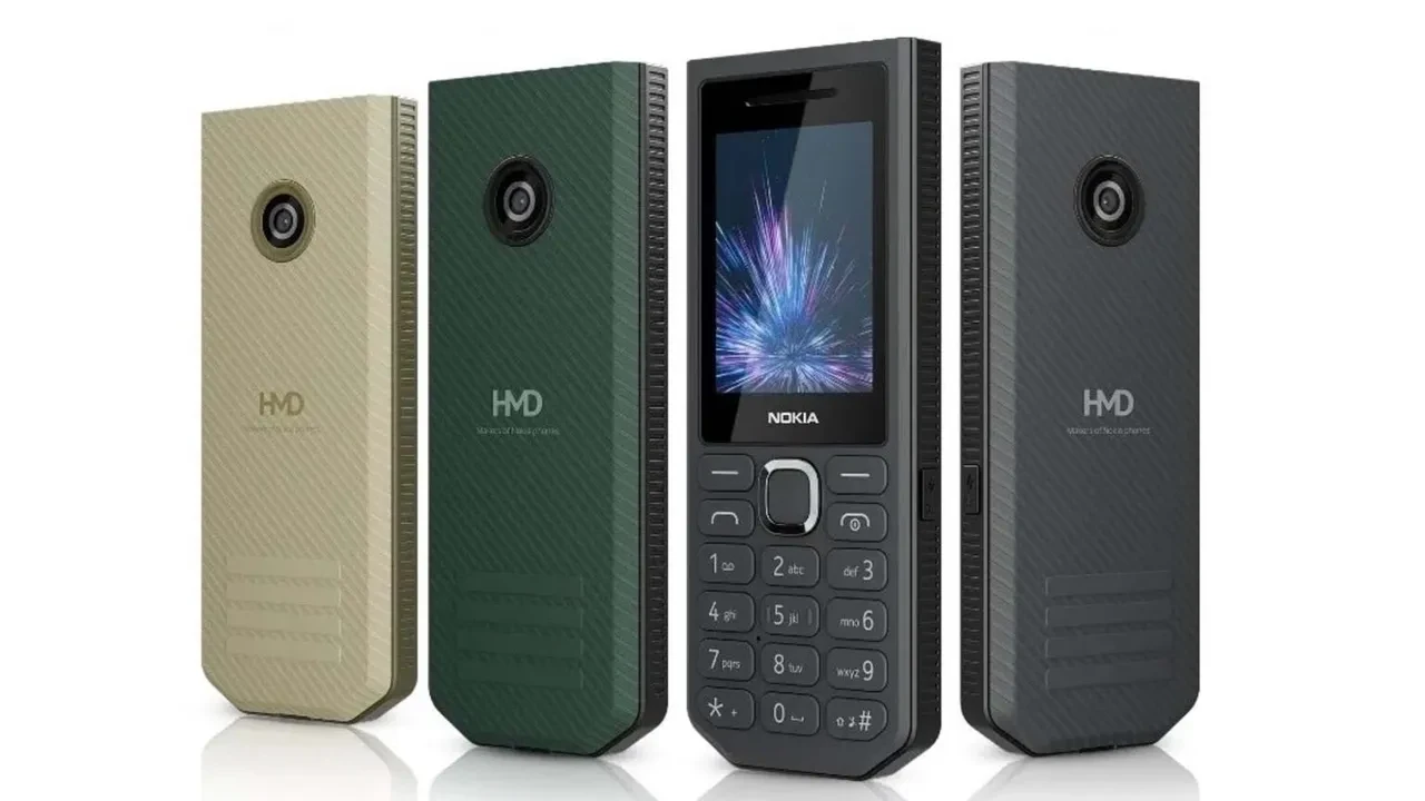 Nokia'dan şarjı 45 gün dayanan telefon: Nokia 300 Power Bank tanıtıldı