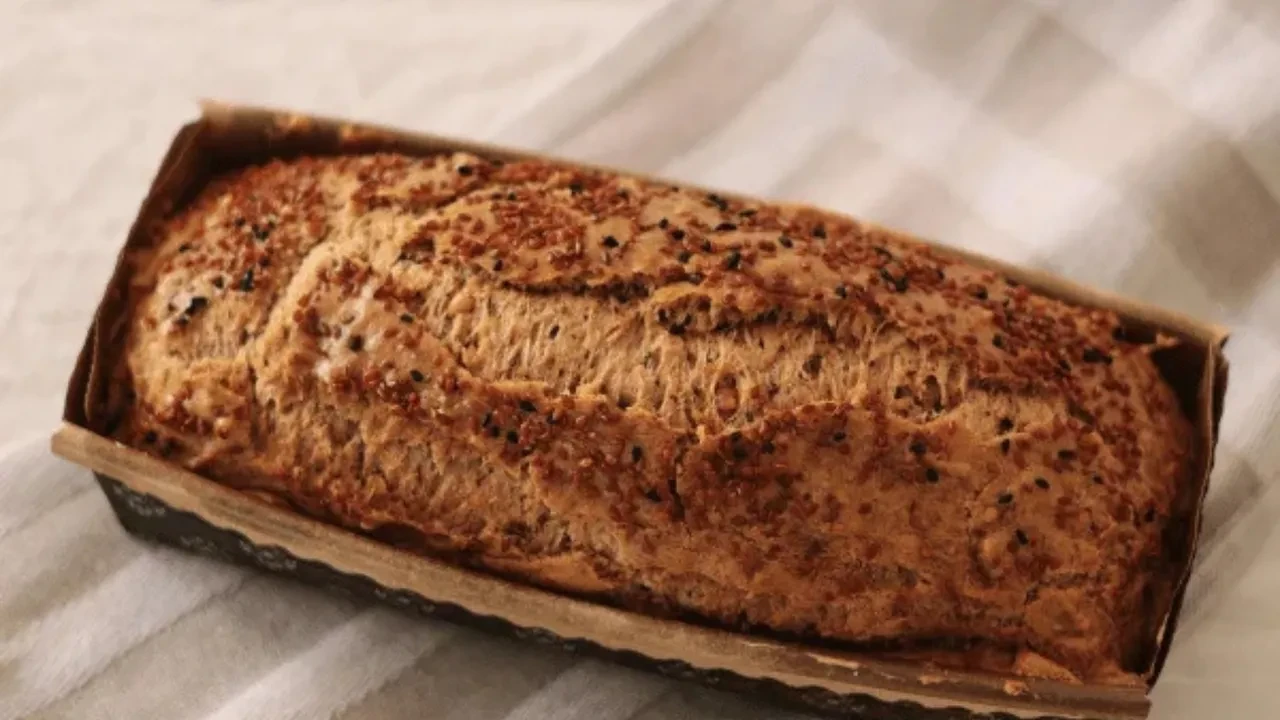 Tahin ve yumurta ile yapılan muhteşem ekmek! Glüten hassasiyeti olanlar için