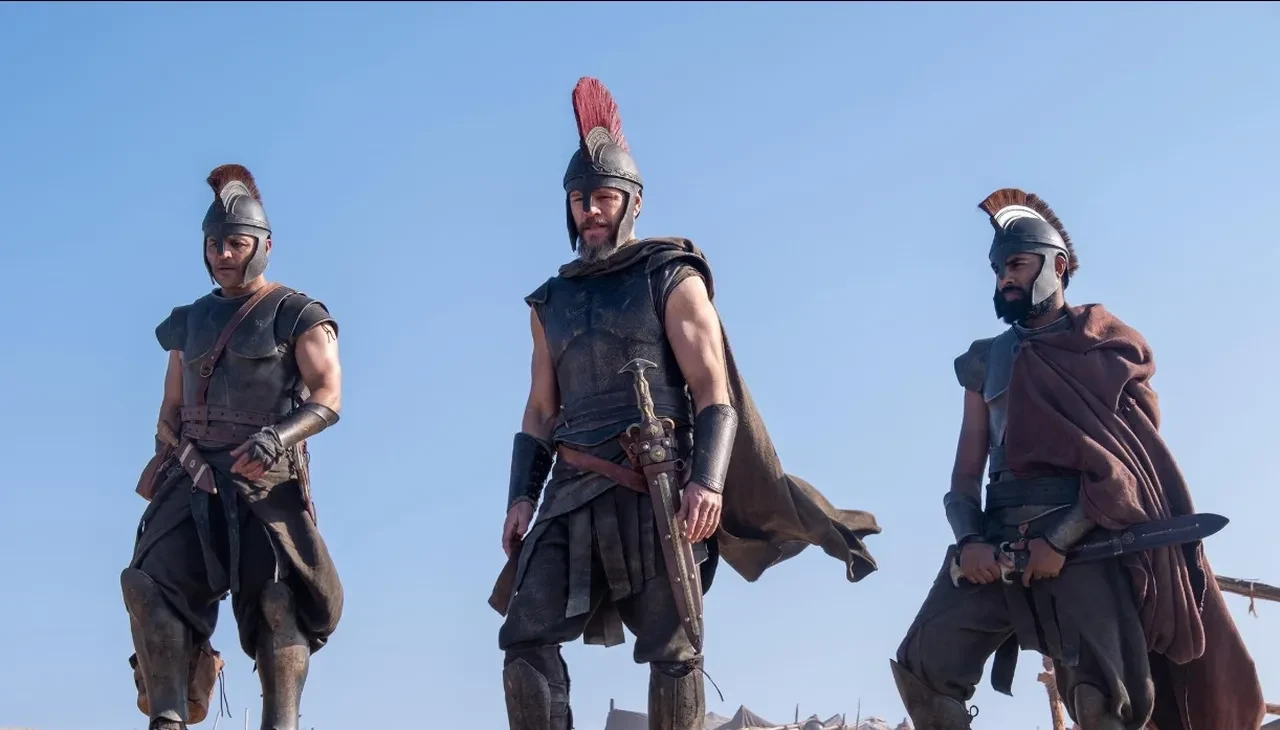 The Odyssey Yunanistan'ı ikiye böldü: Siyahi Helen kriz çıkardı