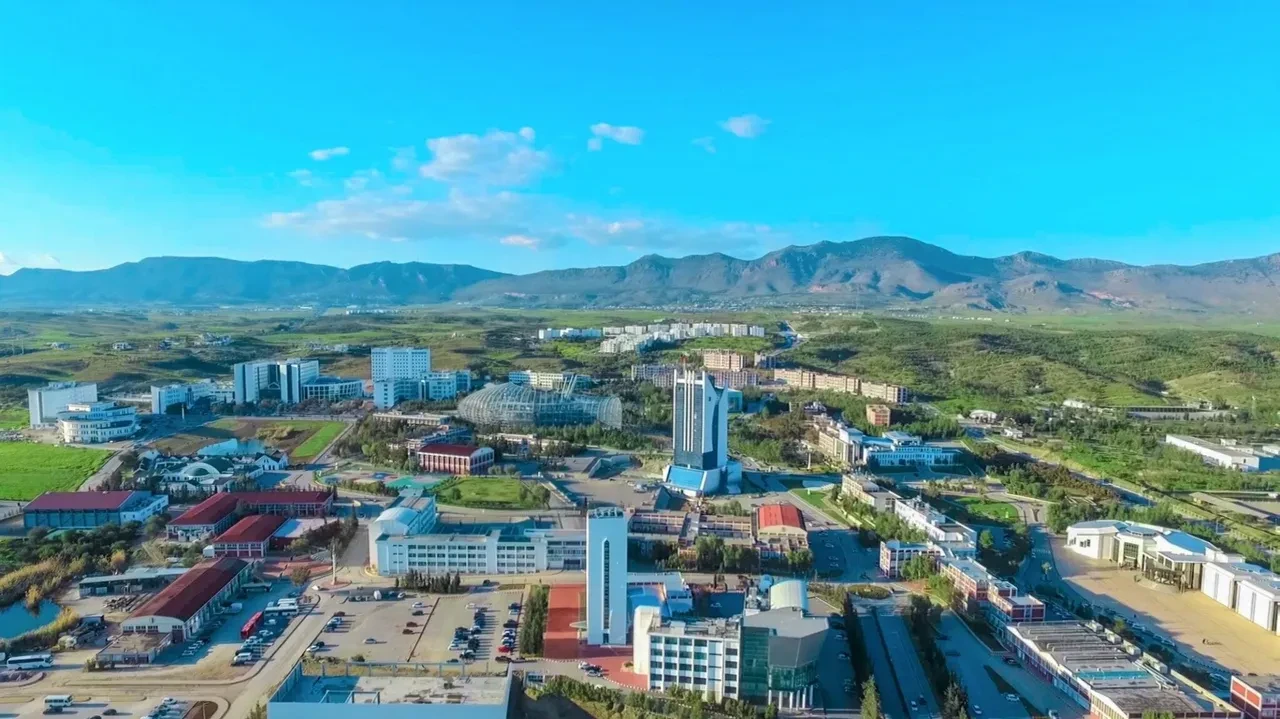 Yakın Doğu Üniversitesi Taban Puanları 2026: Yakın Doğu Üniversitesi başarı sıralamaları açıklandı mı? EA, SAY, SÖZ, DİL taban puanları ve kontenjanlar