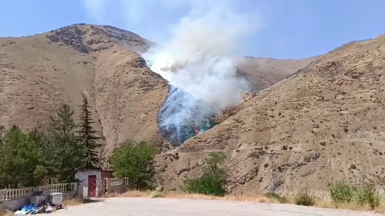 Muğla Fethiye'de yangın! 1 mahalle tahliye edildi, alevler saatler sonra kontrol altında
