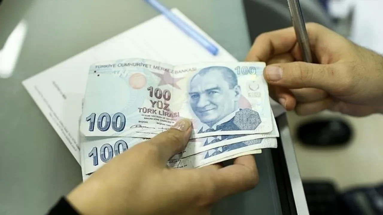 Bakan Göktaş duyurdu: Paralar hesaba yatıyor