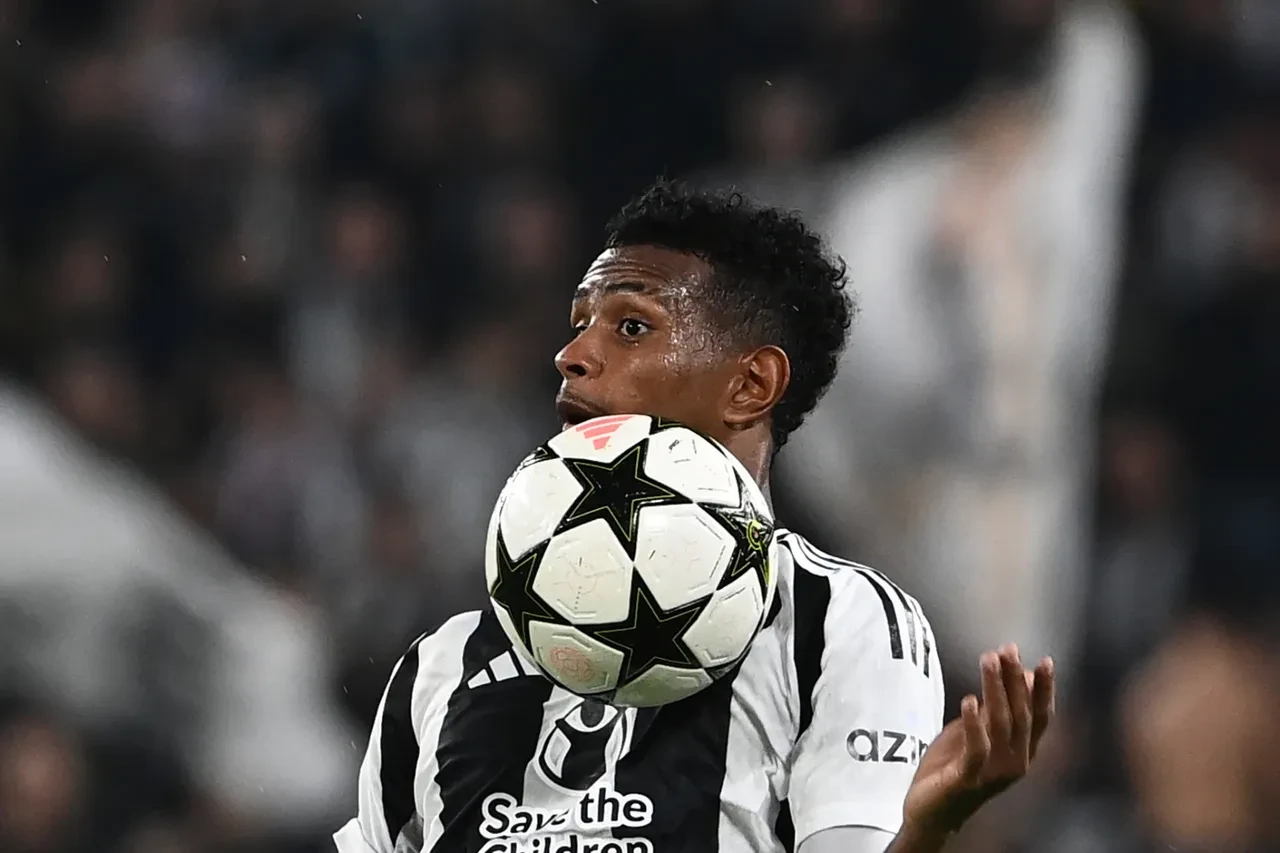 Beşiktaş'tan savunmaya Kolombiyalı yıldız! Italiano çok istiyor: Kiralama teklifi yapıldı