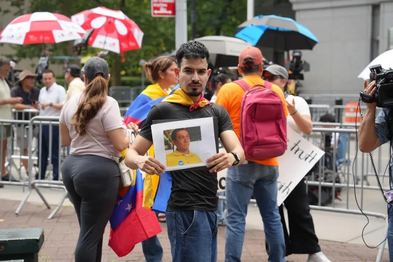 Dünyanın gözü bu duruşmada! Maduro ve eşinin yargılanacağı tarih belli oldu
