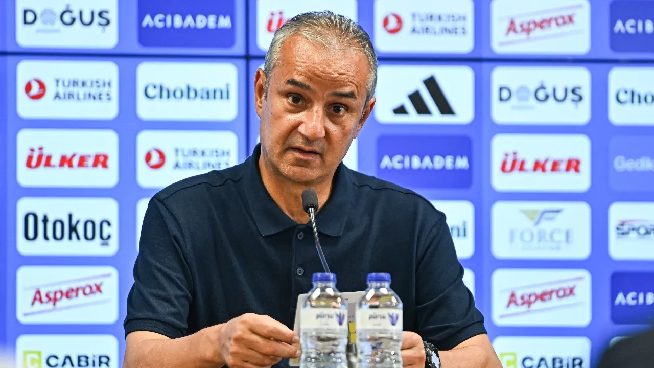 Fenerbahçe'de İsmail Kartal, Gornik Zabrze galibiyetini değerlendirdi: 