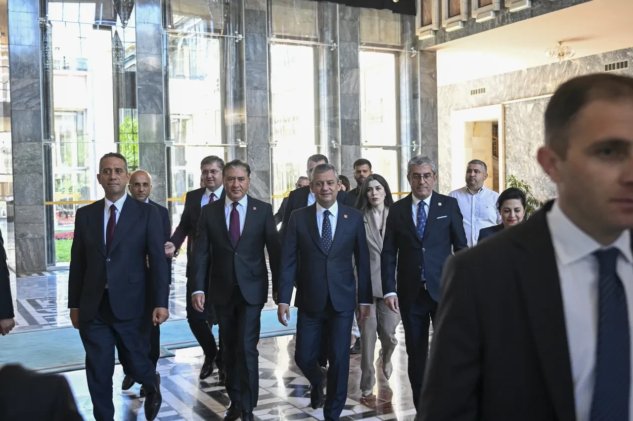 Kemal Kılıçdaroğlu'ndan Özgür Özel'in 'yeni parti' kararına ilk tepki