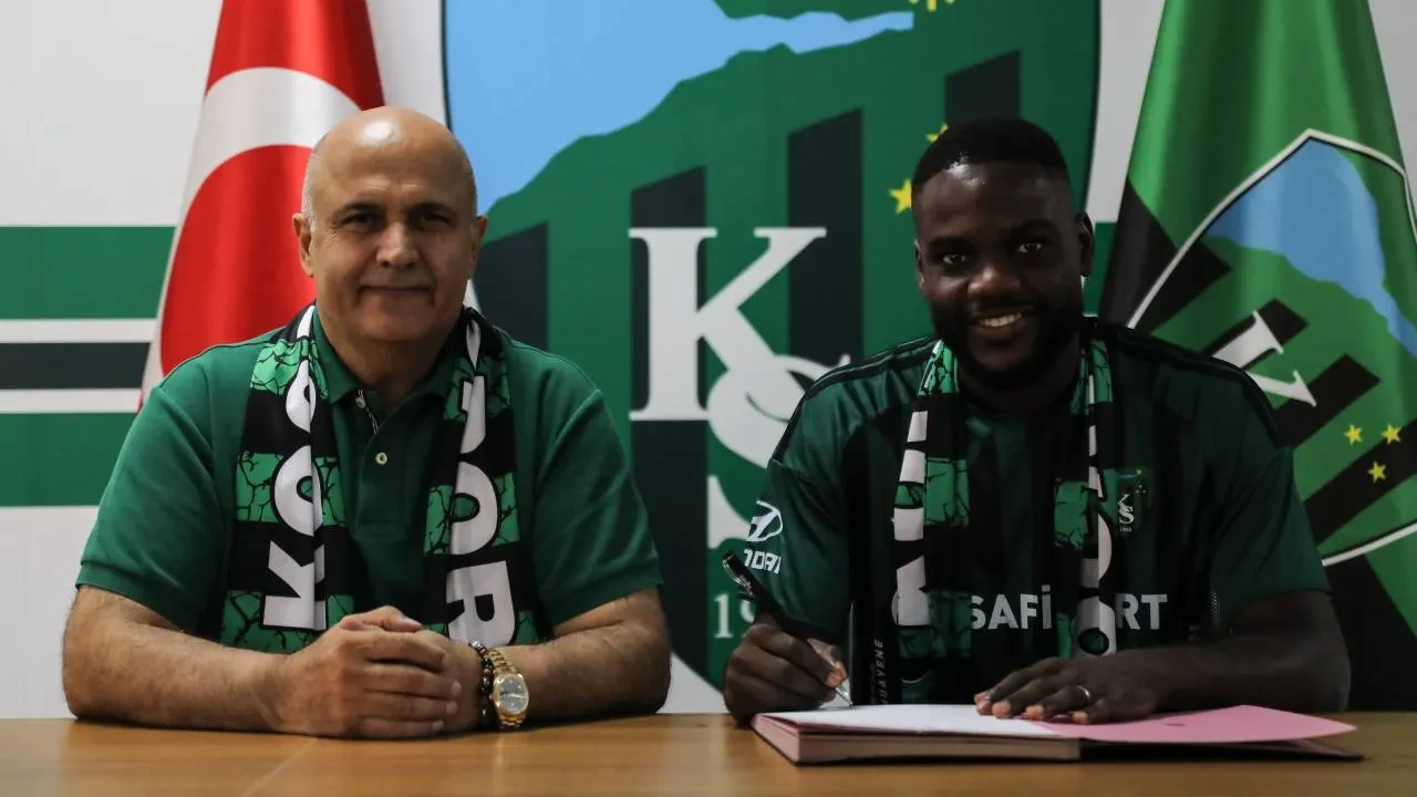 Kocaelispor'da bir transfer daha! Yeşil-siyahlılar resmen açıkladı