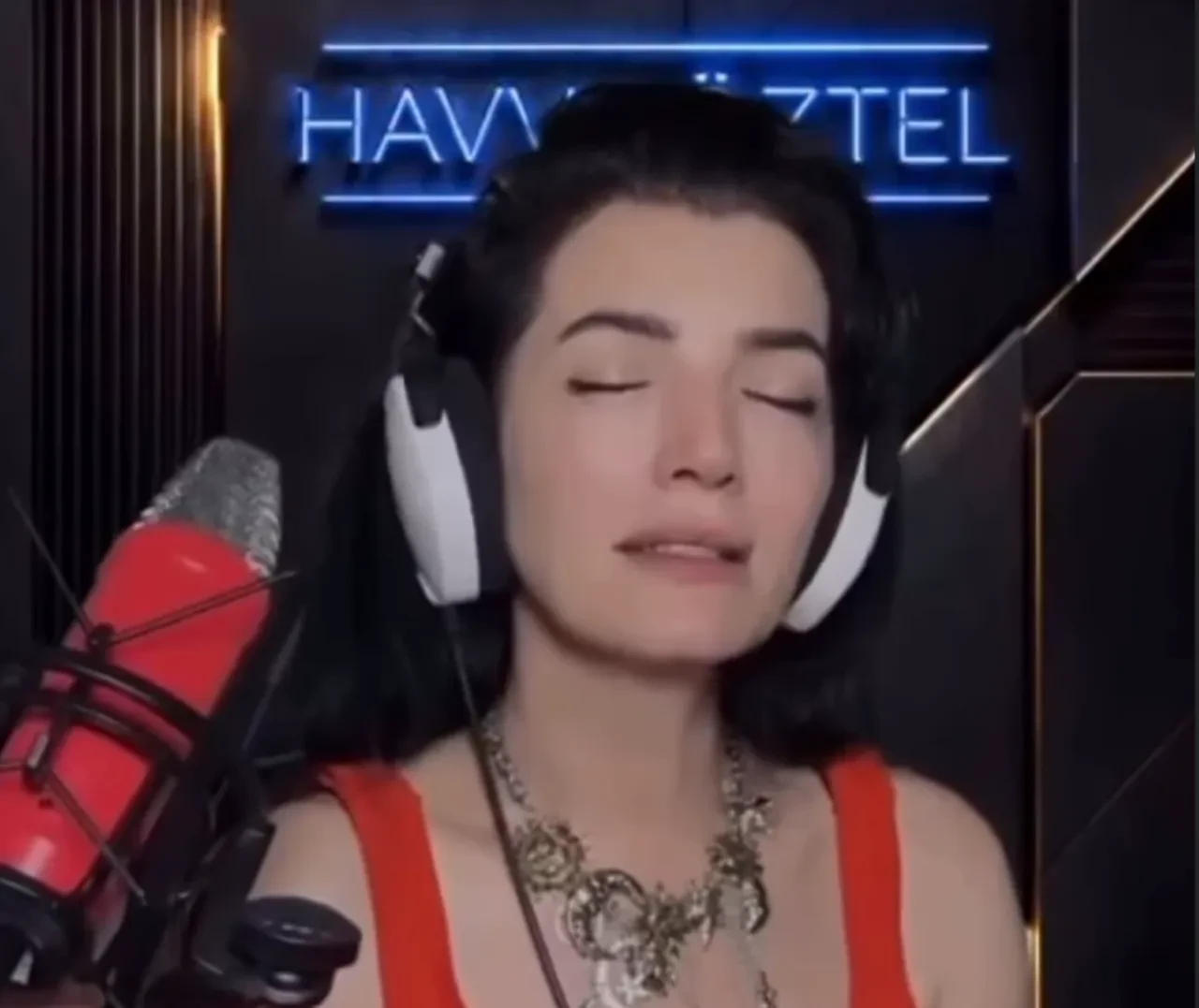 Aleyna Tilki'nin annesi Havva Öztel'den olay hamle! Ücretli içeriğe geçti, abonelik geliri gündemde